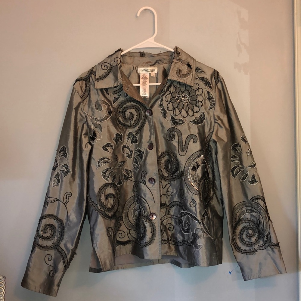 Silk button up top